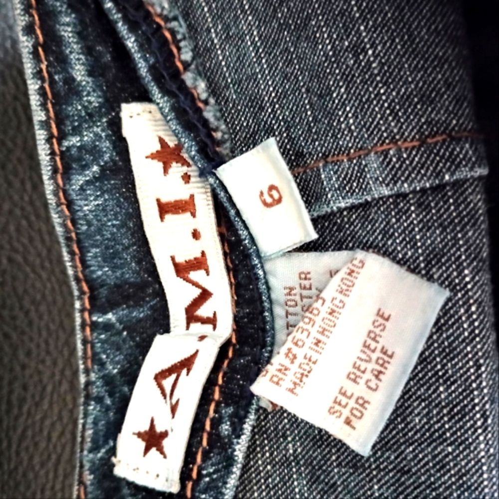 A.M.I jeans